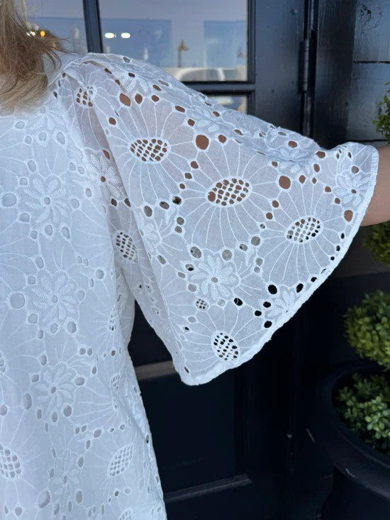 Women's Sunflower Eyelet Shift Dress