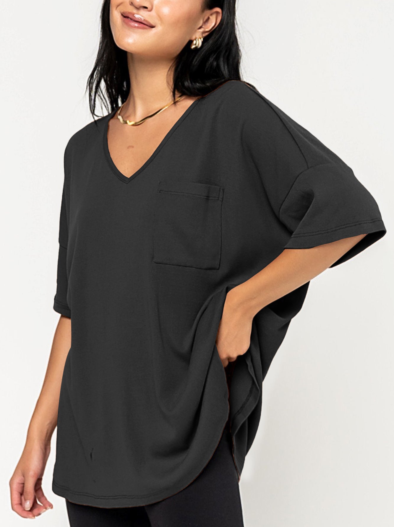 Women's Oversized V-Neck Pocket Tee
