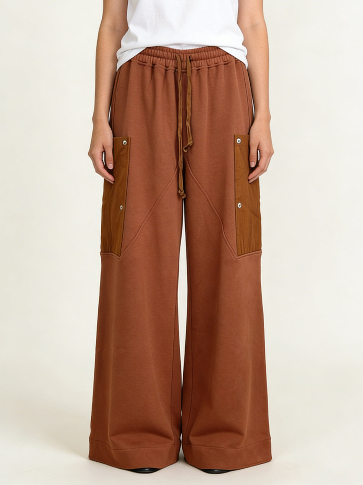 Women's Contrast Pocket Wide-Leg Sweatpants