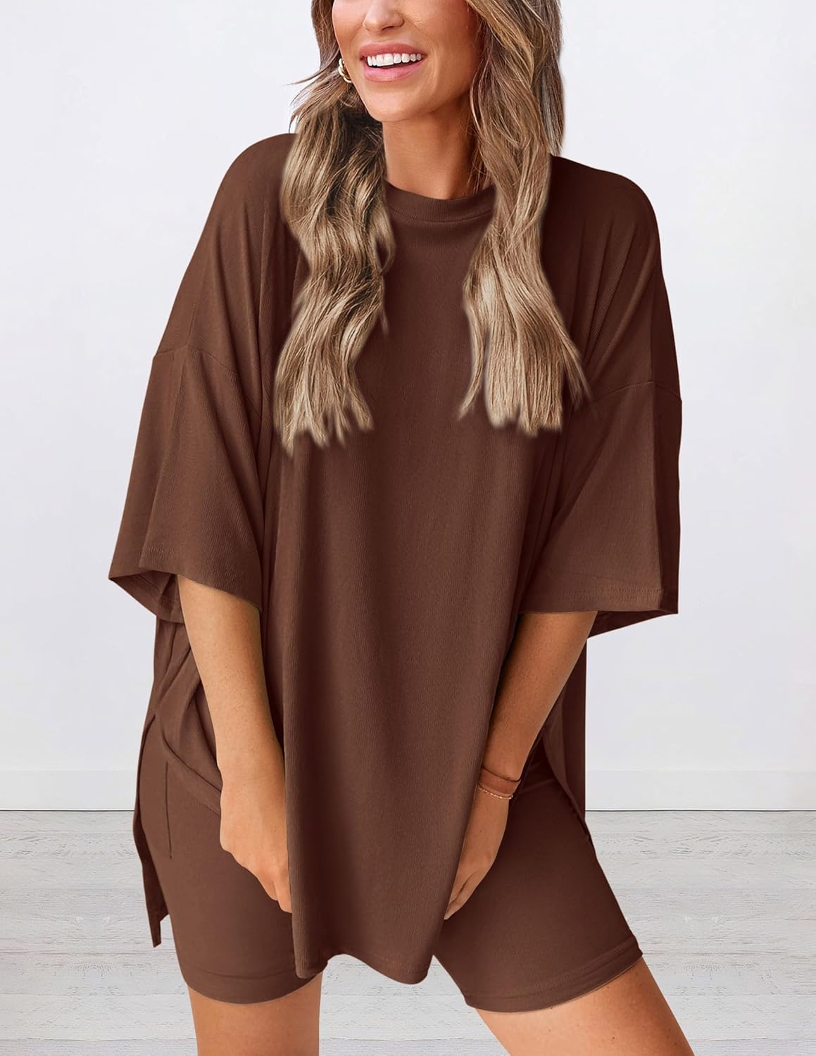Women's Round Neck Side Slit Short Sleeve Top Tight Shorts Set