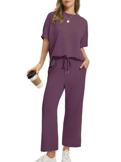 Women Casual Short Sleeve Top & Cropped Pants Set