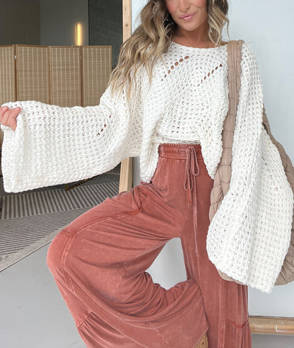 Women's Oversized Knitted Twist Detailing Sweater