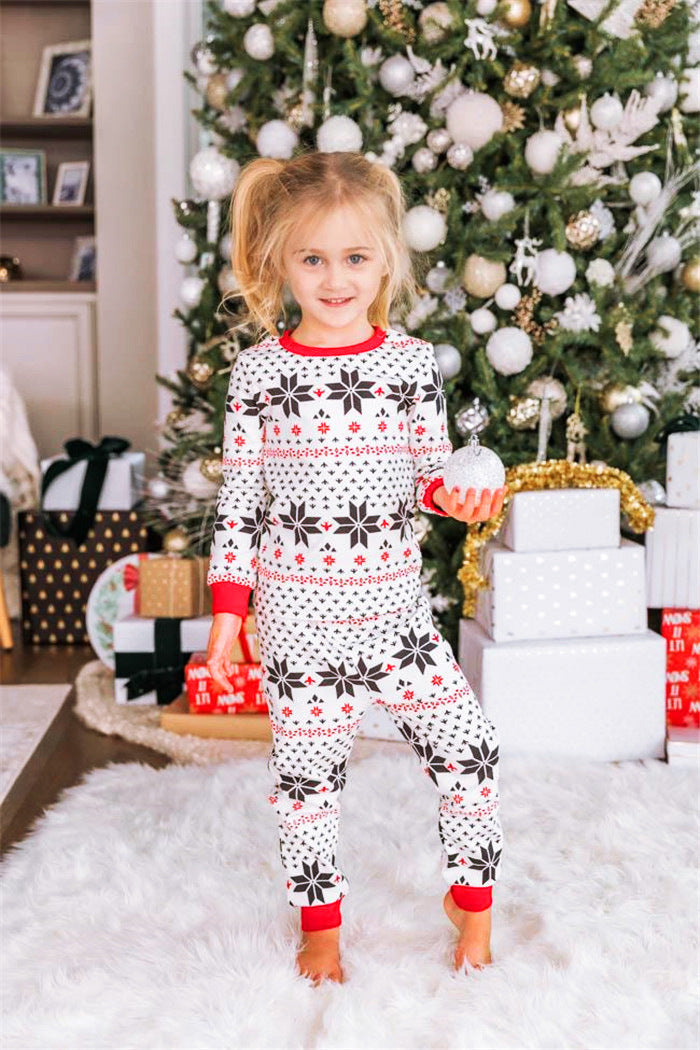 Snowflake Family Pajamas 2-piece Set