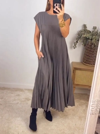 Women's Cap Sleeve Pleated Flowy Maxi Dress