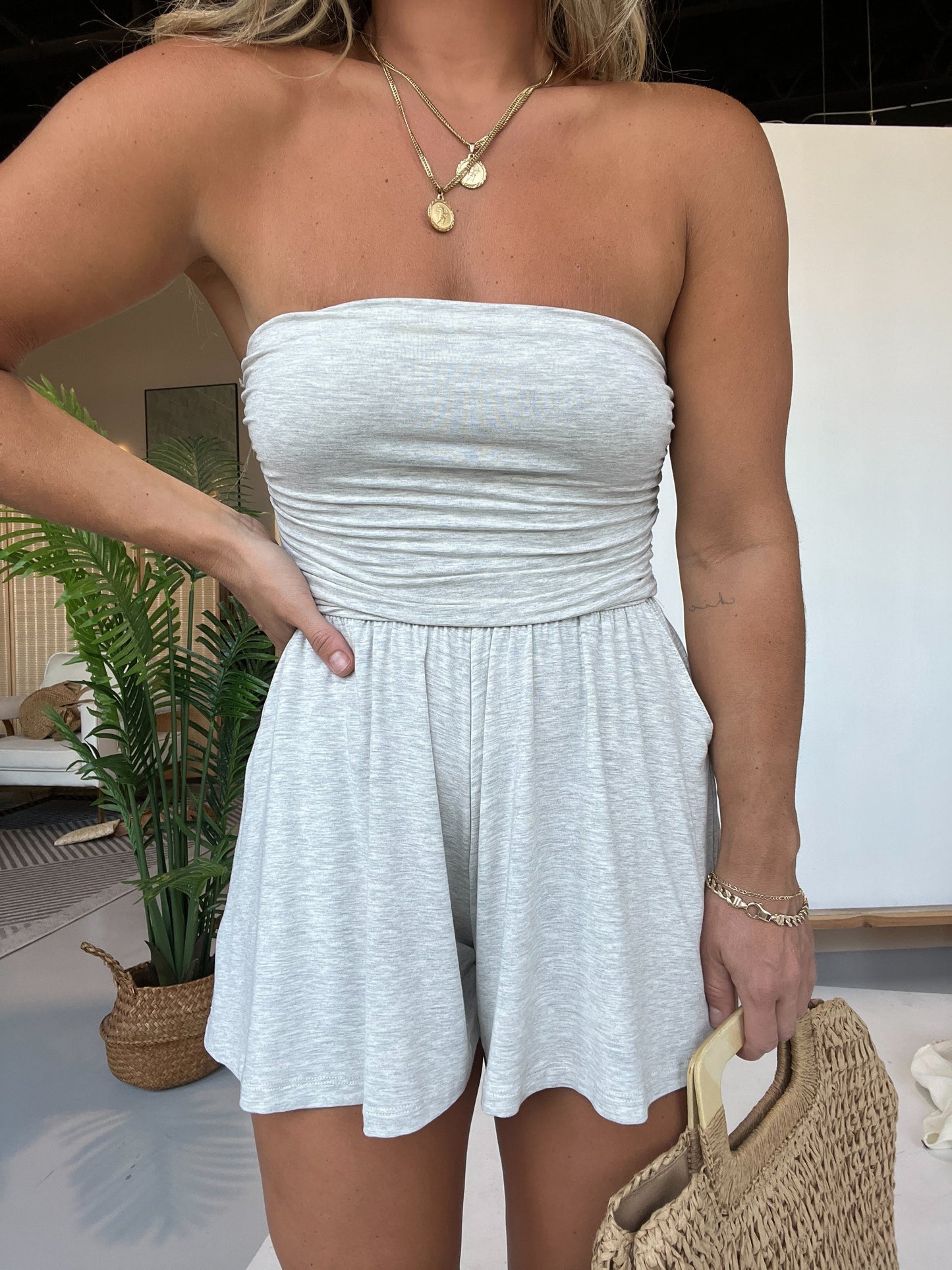 Women's Strapless Side Ruching Flowy Romper