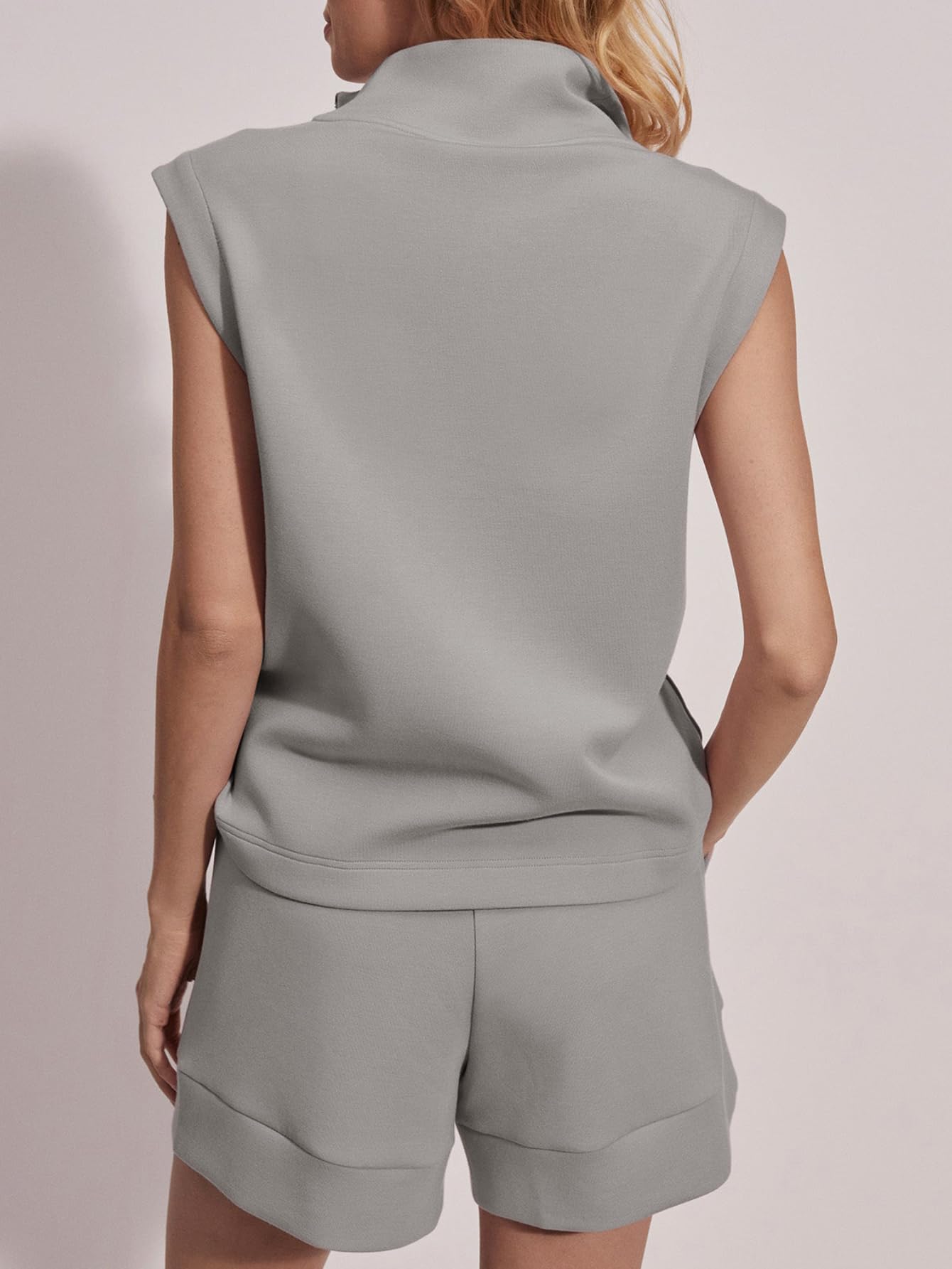 Women's Summer Half Zip Sleeveless Two-Piece Shorts Set