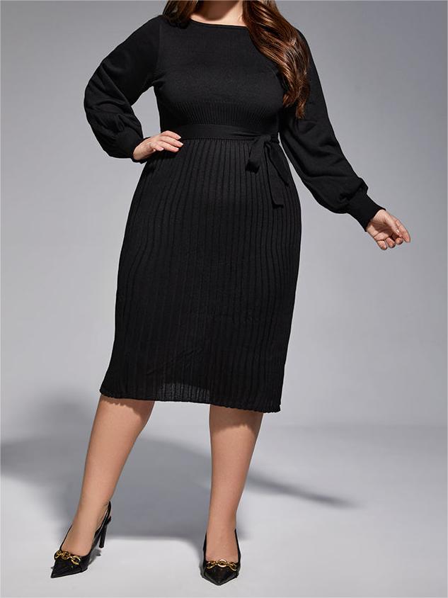Plus Black Solid Tie Lantern Sleeves Knit Dress