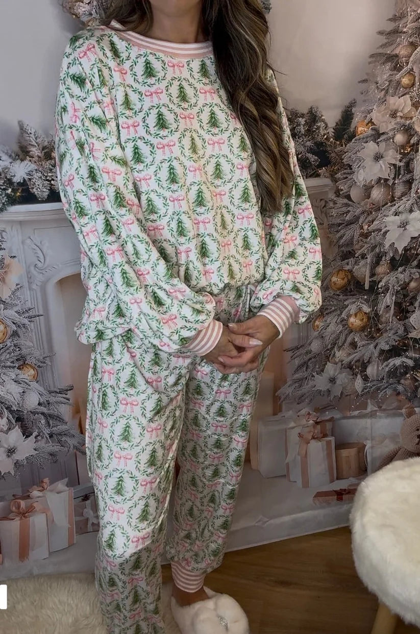 Women's Cute Holiday‑Print Pajama Set
