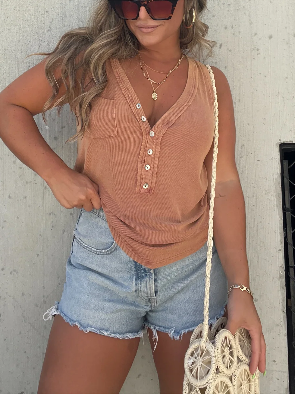 New Women's Washed Button Tank