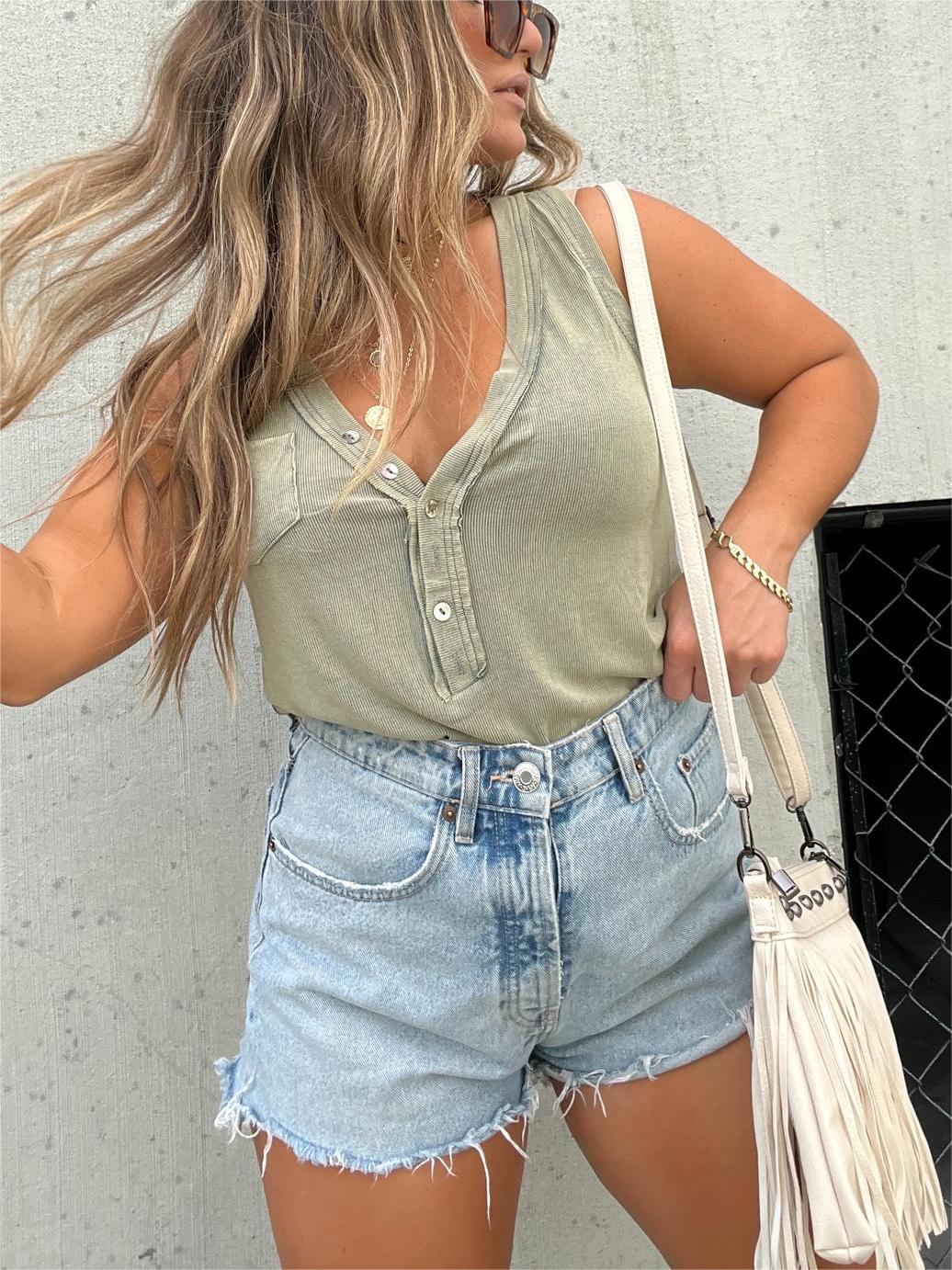 New Women's Washed Button Tank
