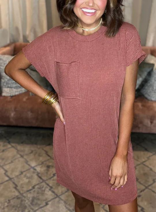 New In - Ribbed Round Neck Pocket Dress