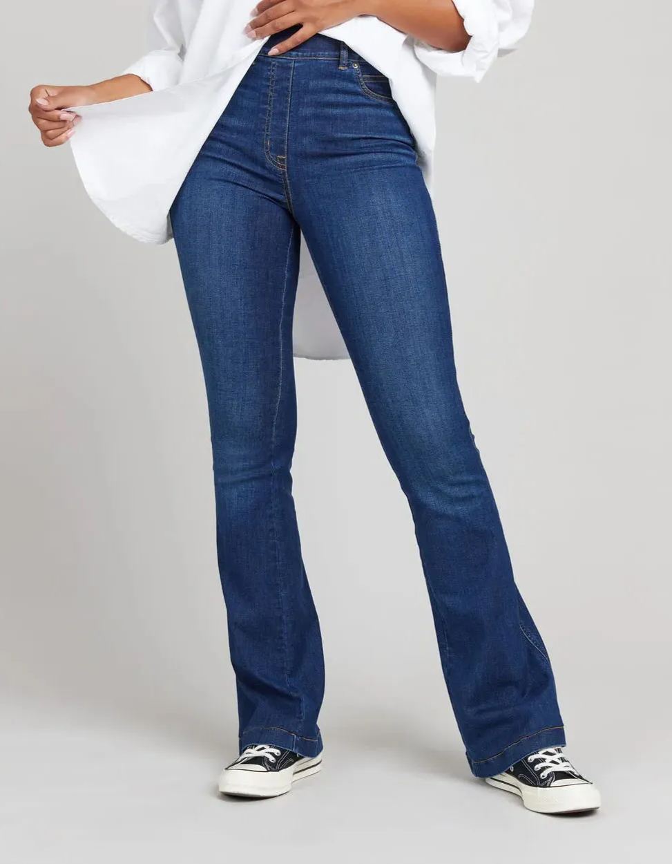 New Fitted Vintage Flared Jeans