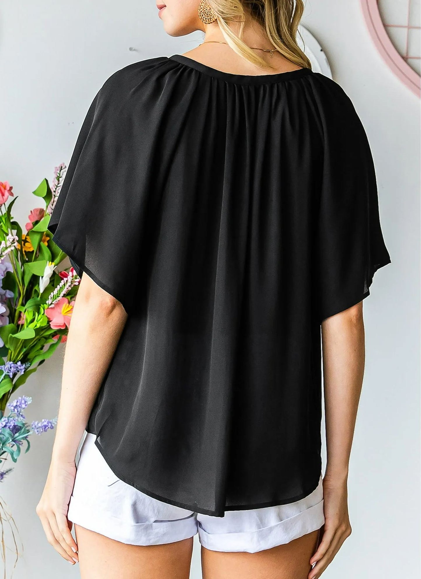Women's Lightweight V Neck Flowy Blouse
