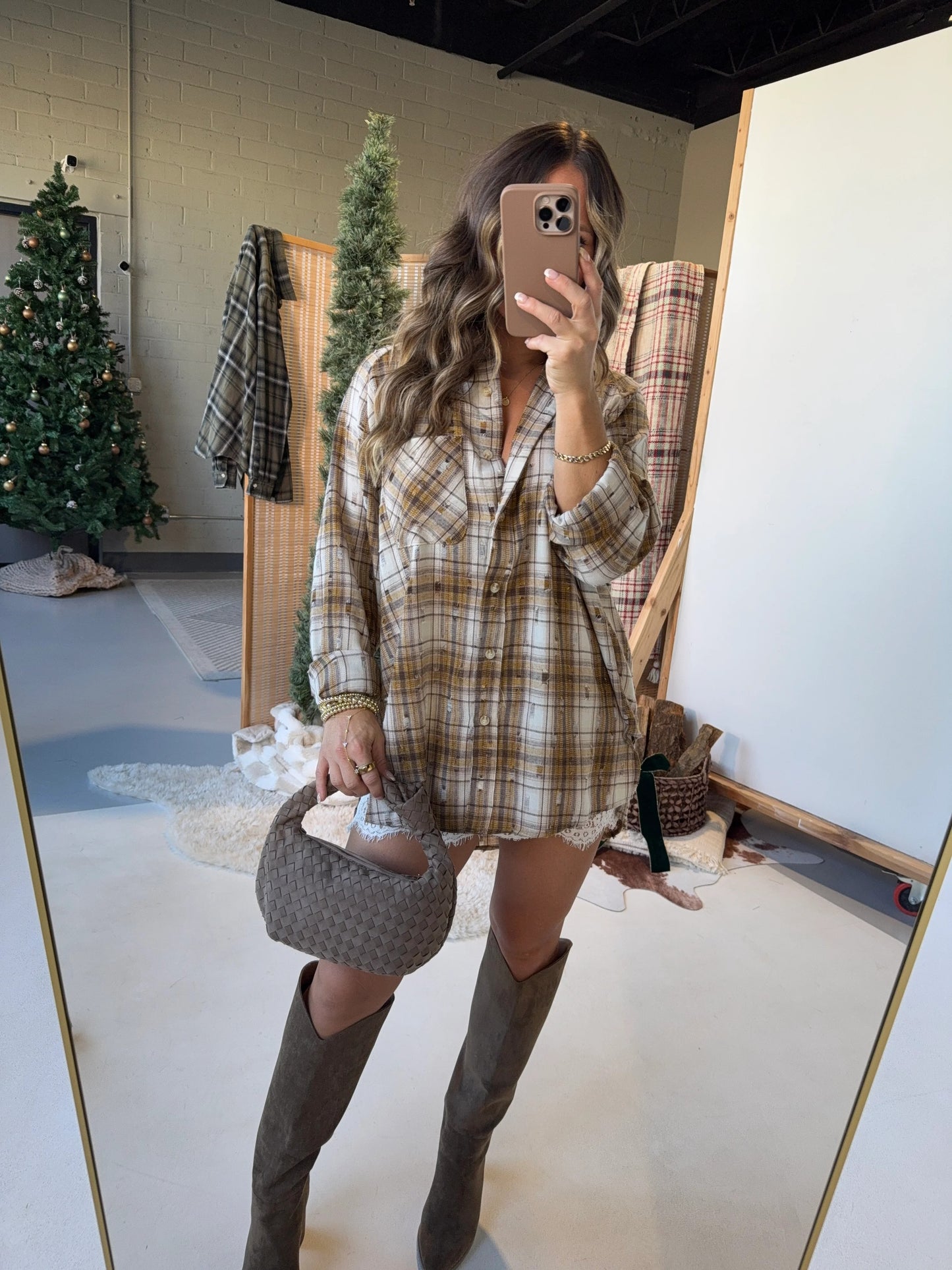 Women's Vintage Distressed Plaid Shirt