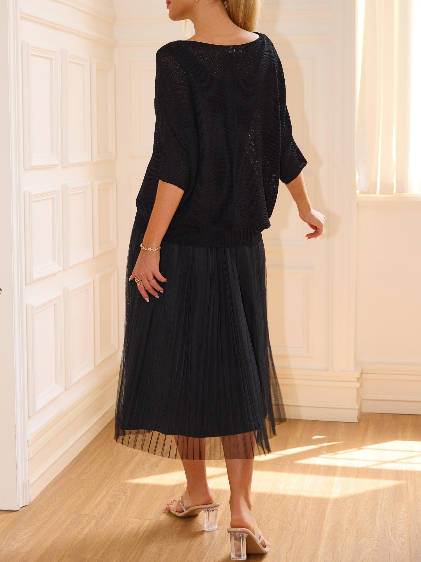 Women's Hollow-Out Top & Sleeveless Mesh Dress 2-Piece Set