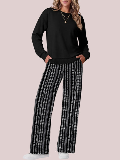 Women's Two-Piece Loungewear Set with Crew Neck Top & Printed Pants
