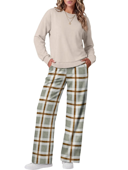 Women's Two-Piece Loungewear Set with Crew Neck Top & Printed Pants