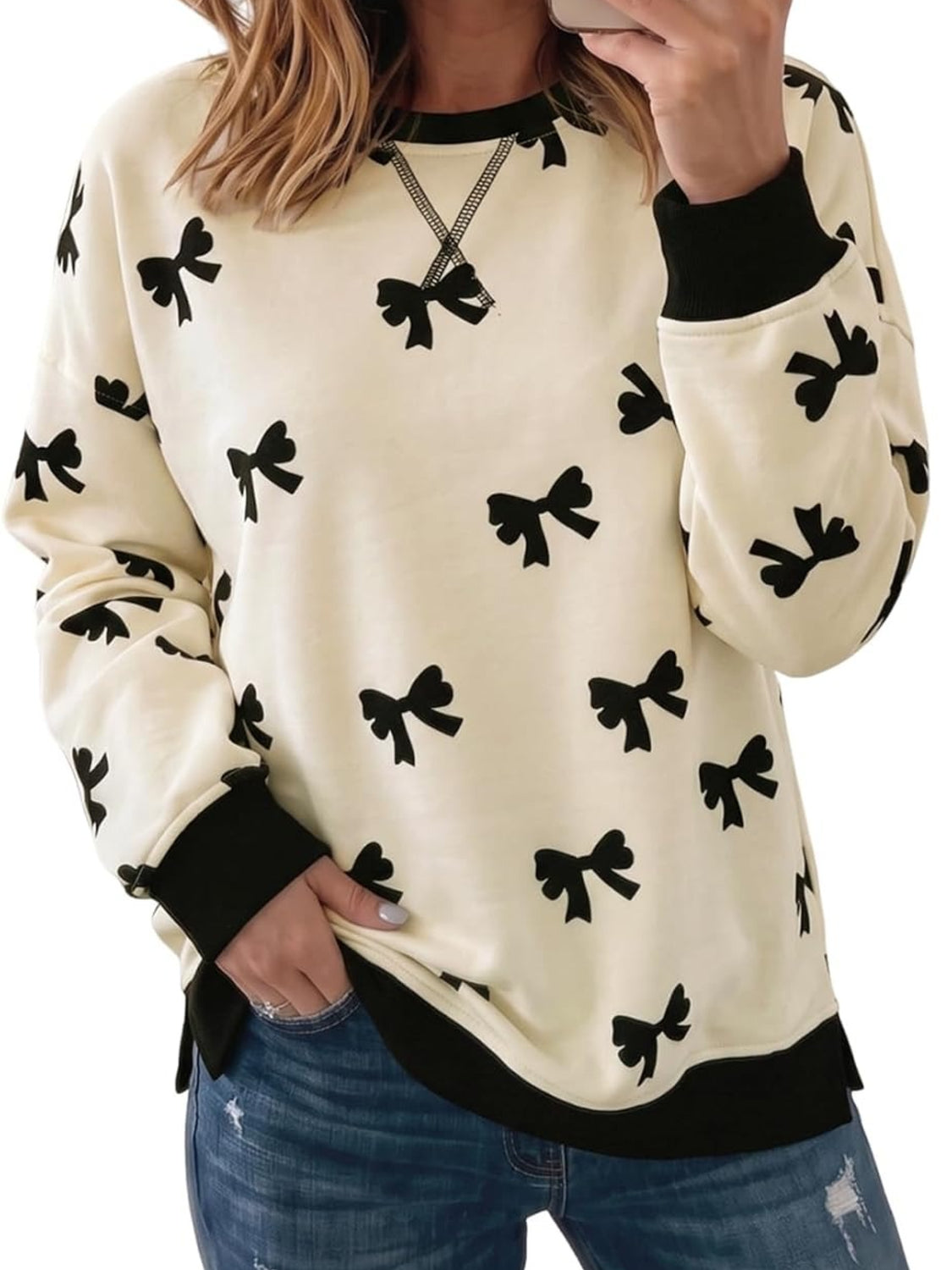 Women's Relaxed Fit Graphic Crewneck Top