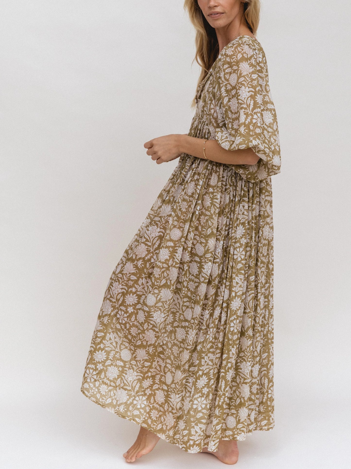 Women's Romantic Floral Lantern Sleeve Flowy Maxi Dress