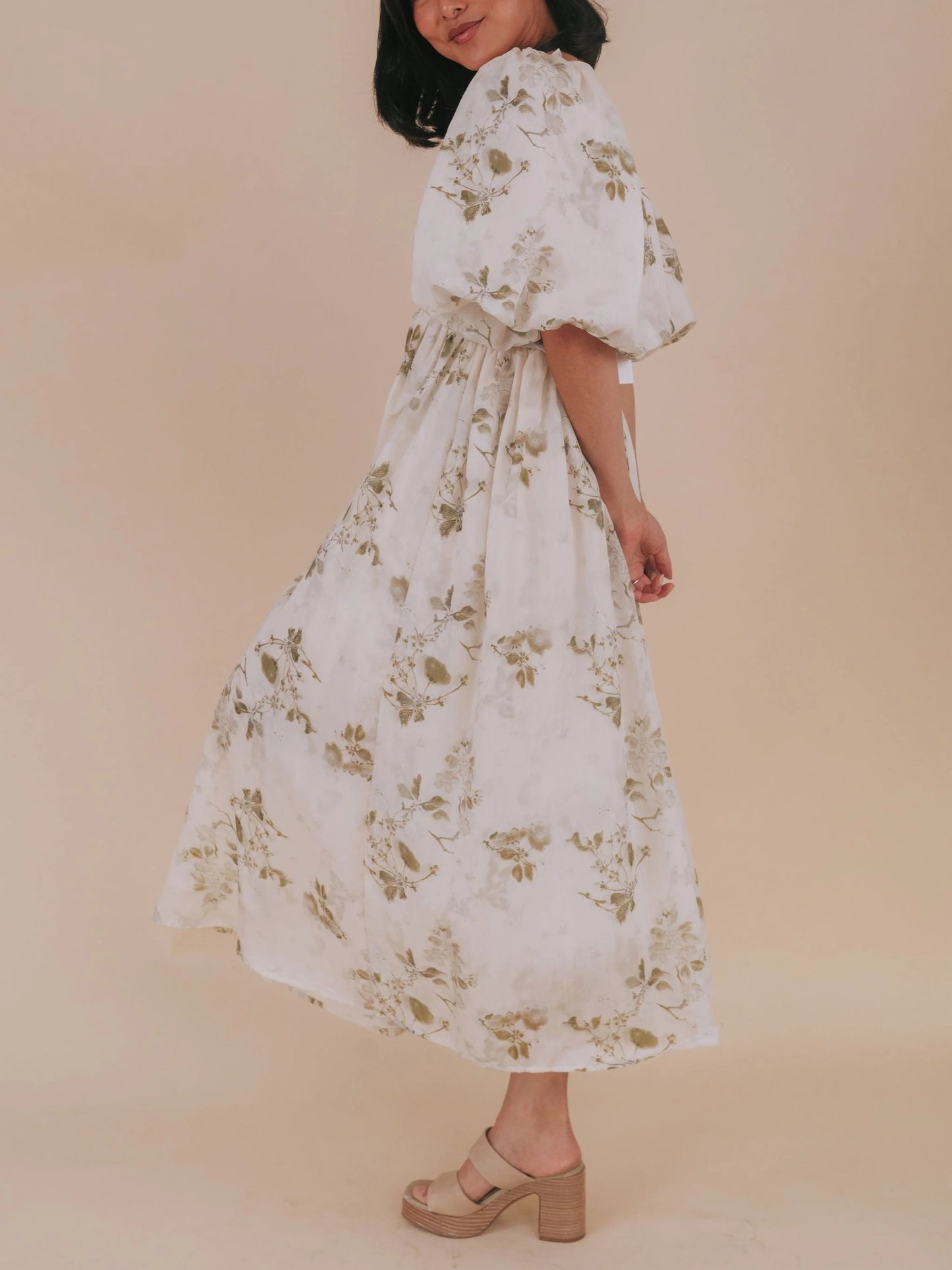 Women's Square Neck Smocked Waist Floral Dress