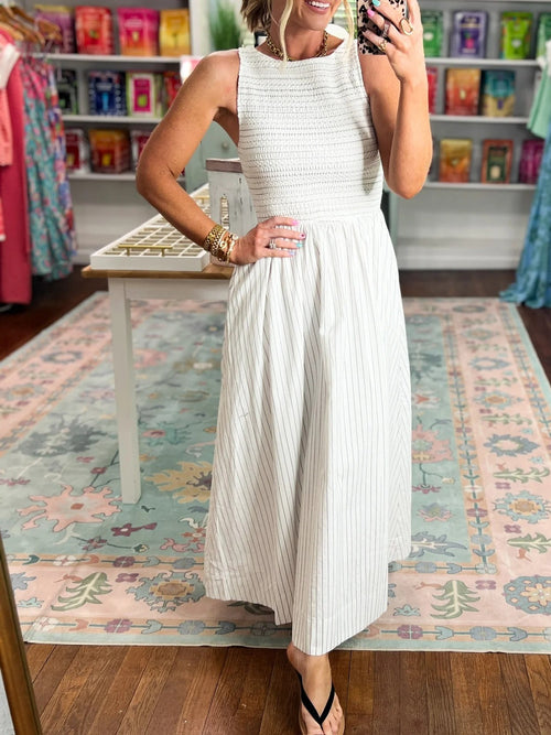 Women's Light Striped Sleeveless Midi Dress