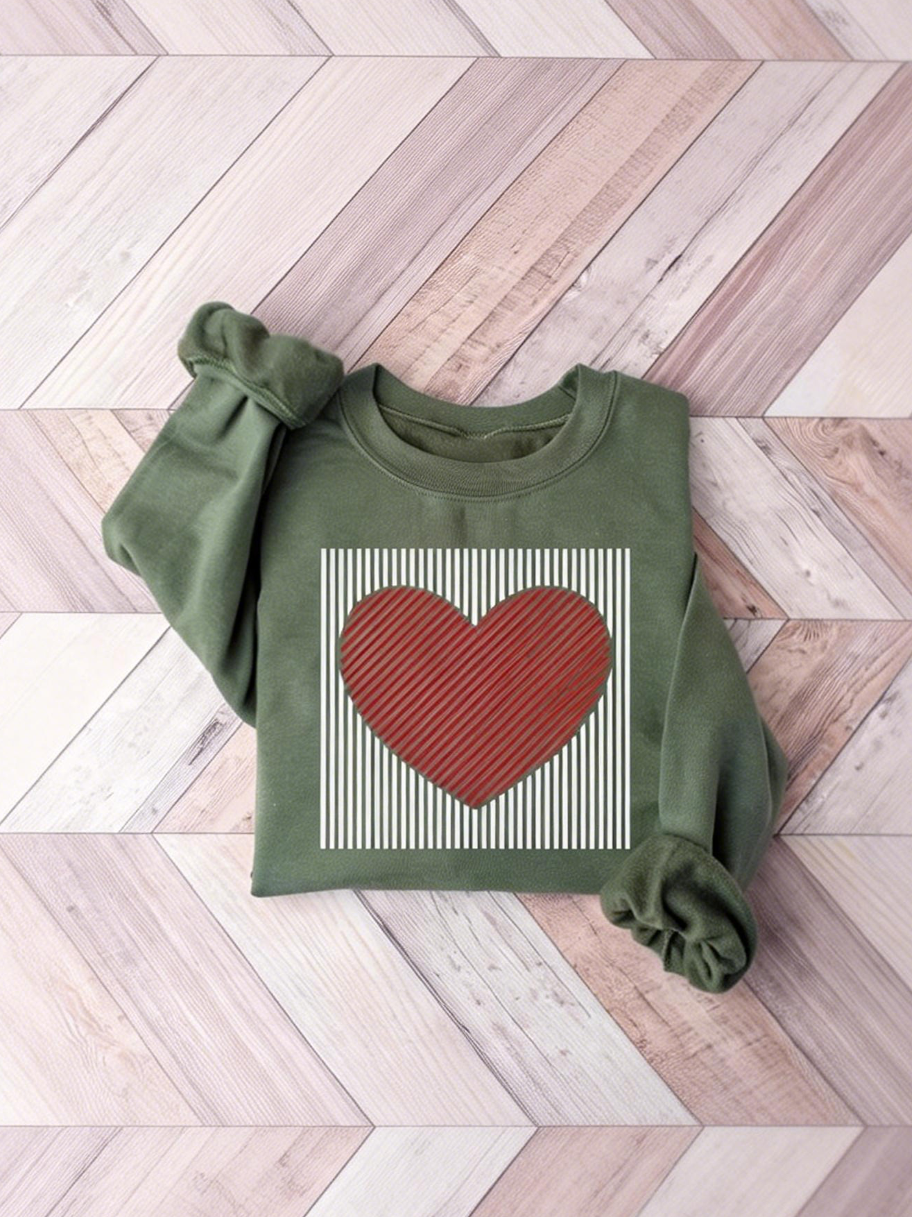 Women's Valentine's Day Striped Heart Print Crewneck Sweatshirt