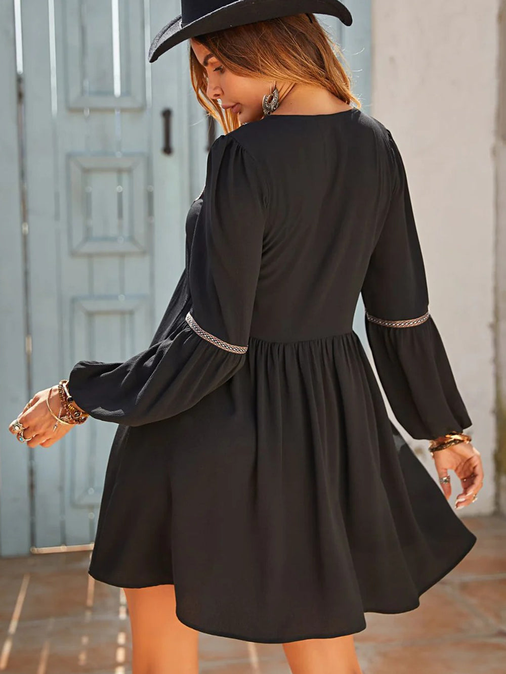 Women's Ruched Notched Long Sleeve Mini Dress